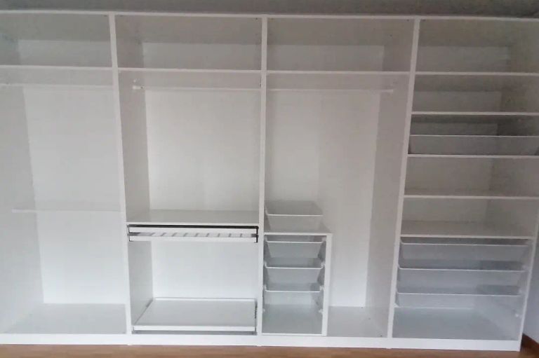 Möbelmontage