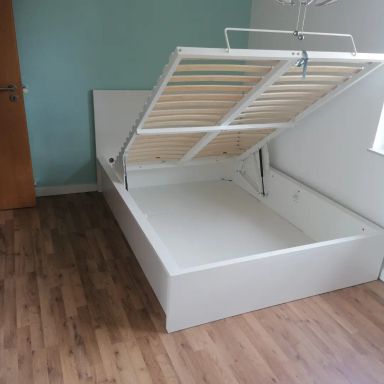 Möbelmontage